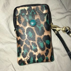 Super cute wallet/phone holder